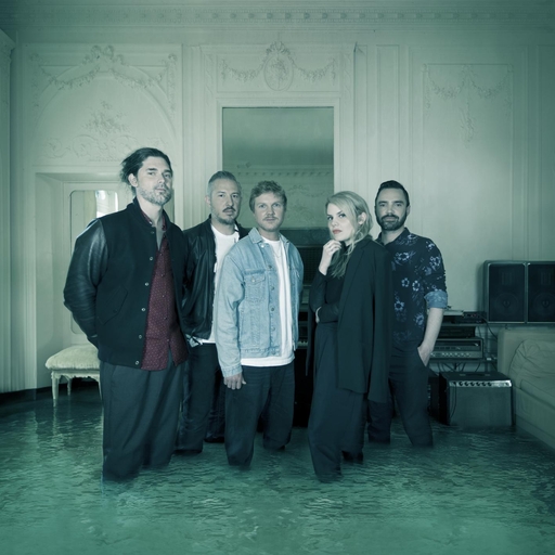 鸡巴干死小骚货视频
